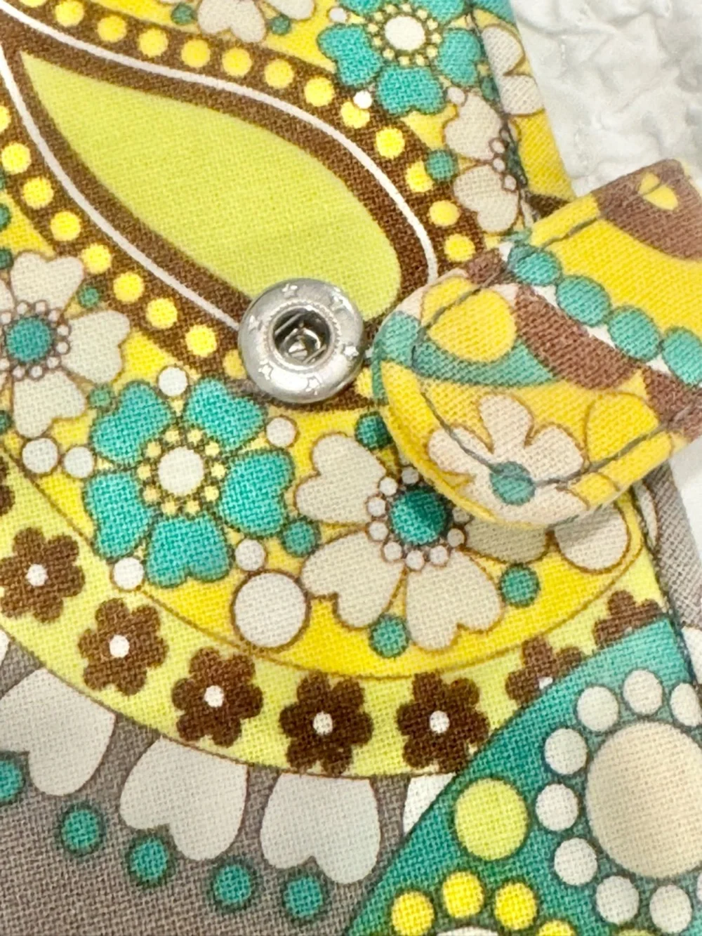 RETIRED ✈️ Vera Bradley Lemon Parfait travel passport wallet ID case - Picture 8 of 9